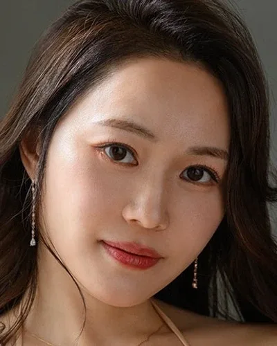 Marina Momono
