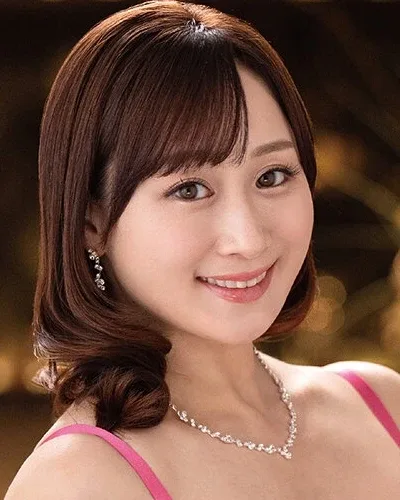 Yu Kawakami (Shizuku Morino)