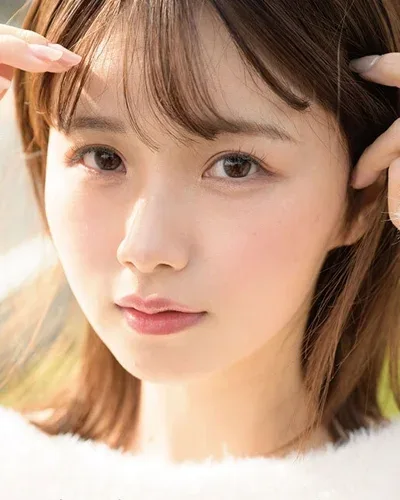 Momoka Izumi