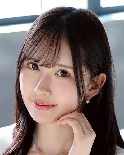 Meru Kagurazaka