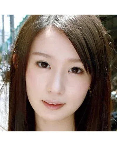 Hina Kitano